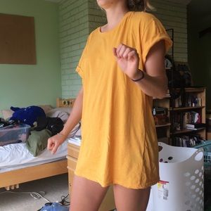 H&M Oversized Tee